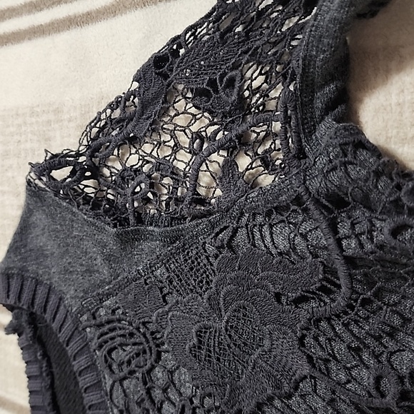 Free People “Pretty Rad” Sweater Gray Lace Crochet Split Back - Picture 5 of 8